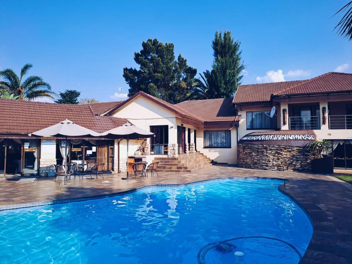 Ecotel Premier Lodge & Conference Centre Benoni Buitenkant foto