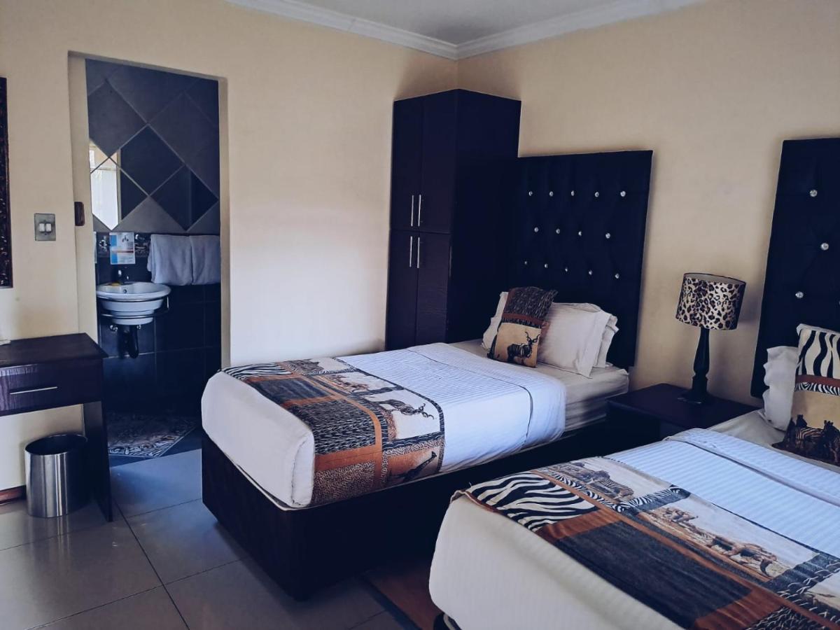 Ecotel Premier Lodge & Conference Centre Benoni Buitenkant foto