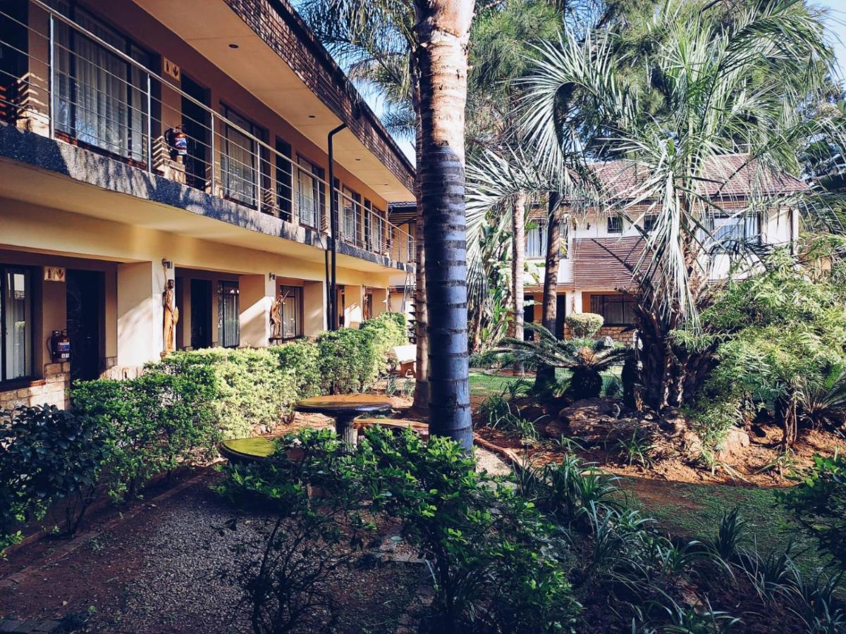 Ecotel Premier Lodge & Conference Centre Benoni Buitenkant foto