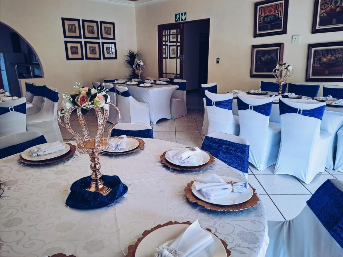 Ecotel Premier Lodge & Conference Centre Benoni Buitenkant foto