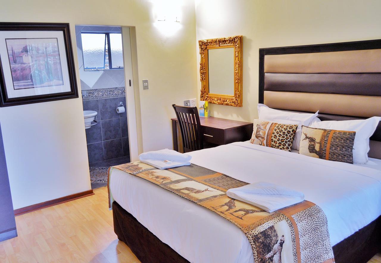 Ecotel Premier Lodge & Conference Centre Benoni Buitenkant foto