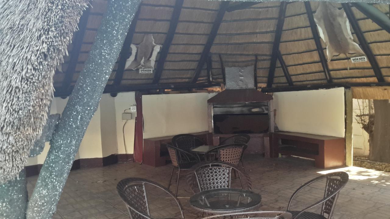 Ecotel Premier Lodge & Conference Centre Benoni Buitenkant foto